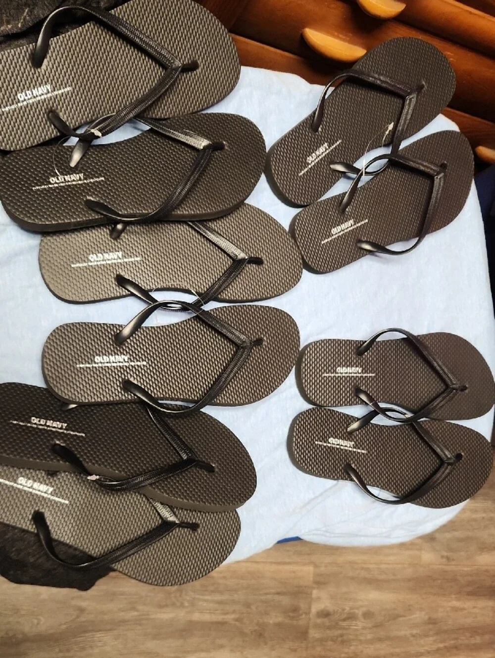 Woman's Black Flip Flops Old Navy Size 7 BUNDLE 5 PAIRS